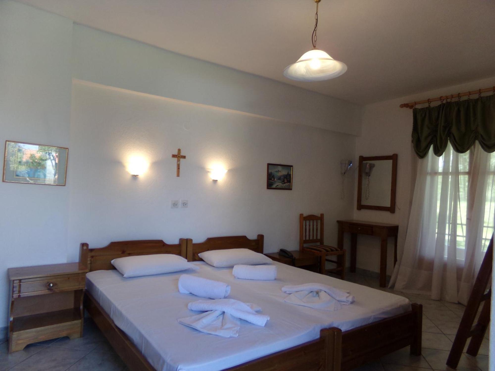 Villa Karapataki Skala Rachoni  Exteriör bild